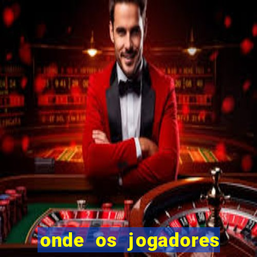 onde os jogadores do corinthians moram